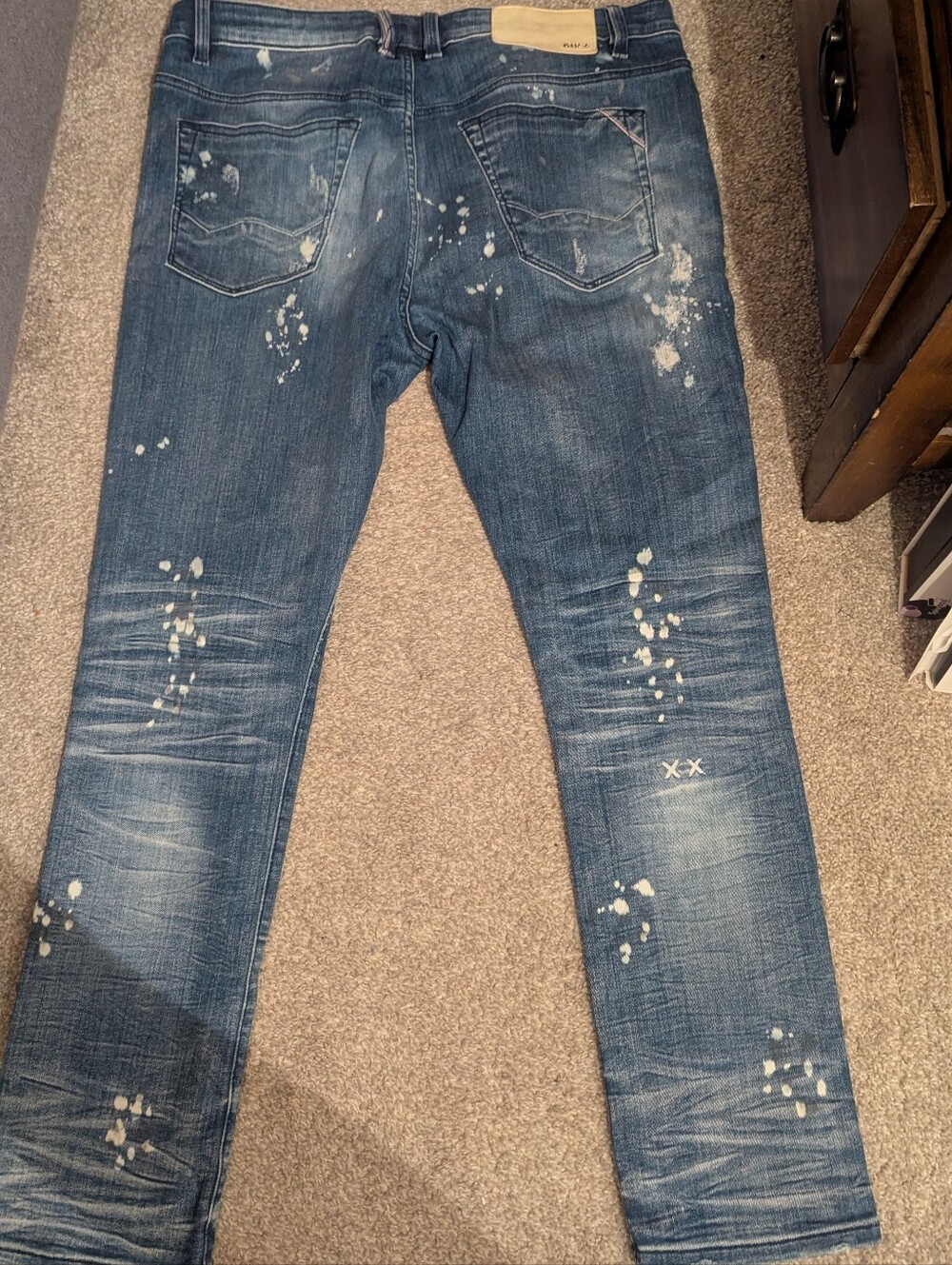 Cult of Individuality Men's Blue Skinny Jeans with Paint-Splatter Detail 40x32
